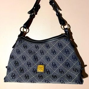 DOONEY & BOURKE SHOULDER BAG